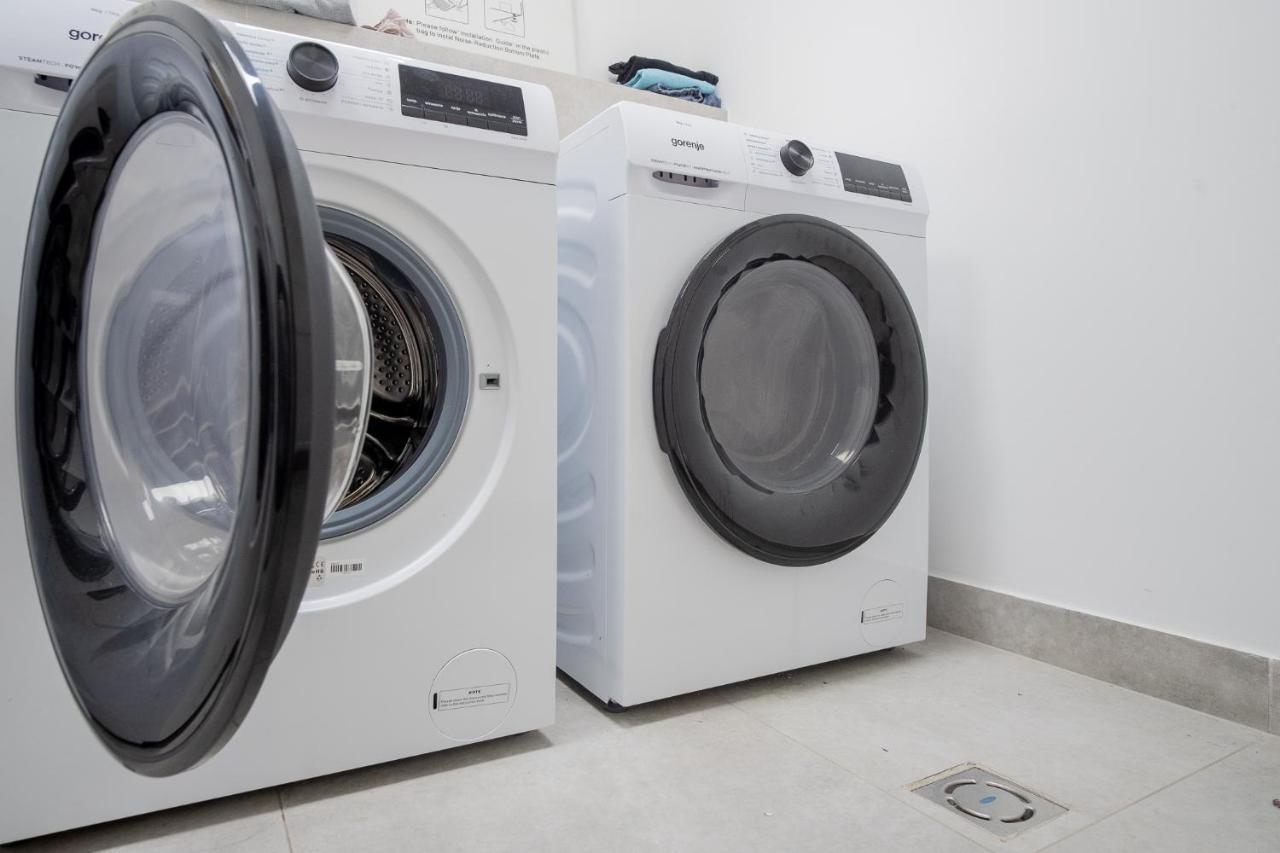 Apartament Iron *