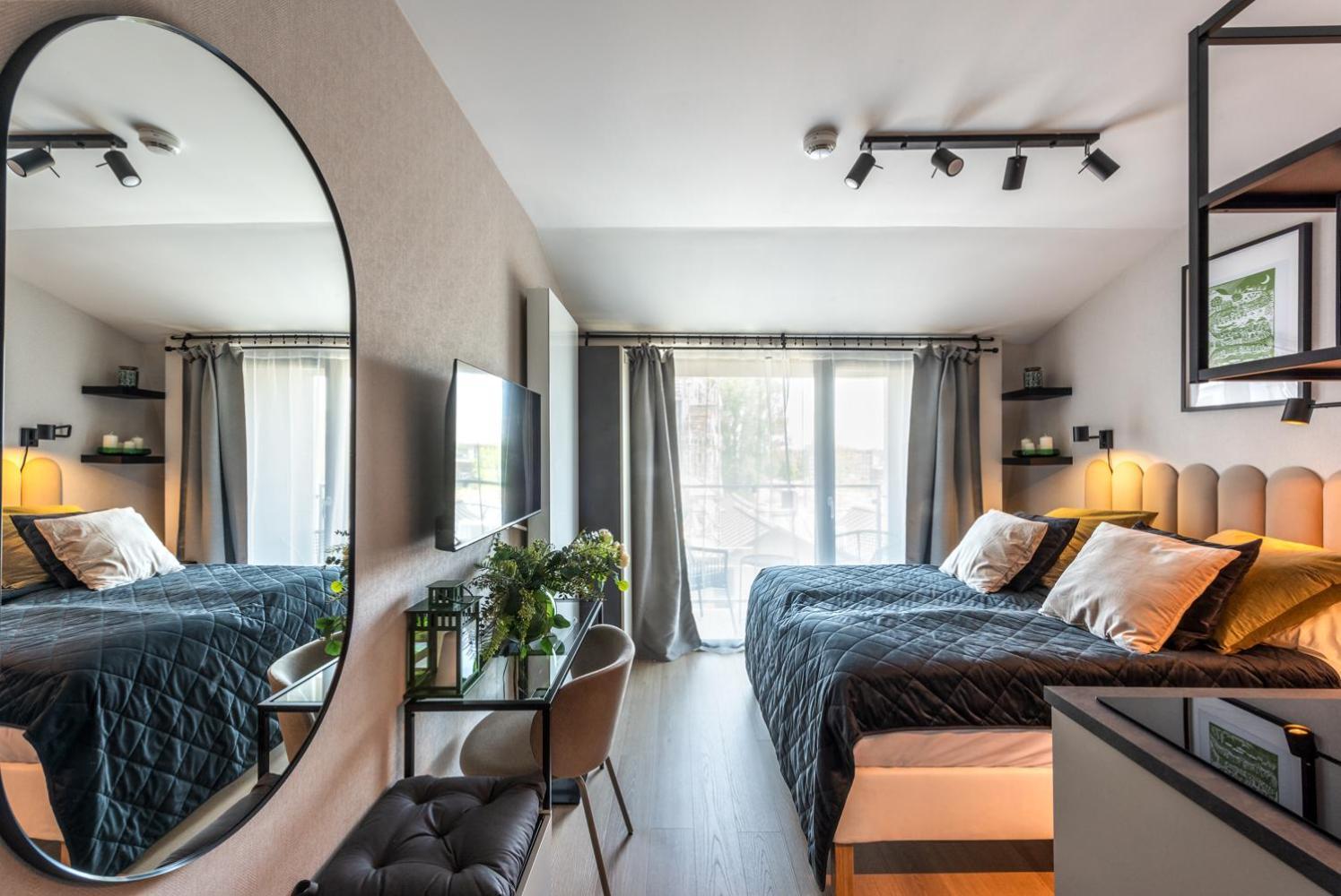 Apartament Iron